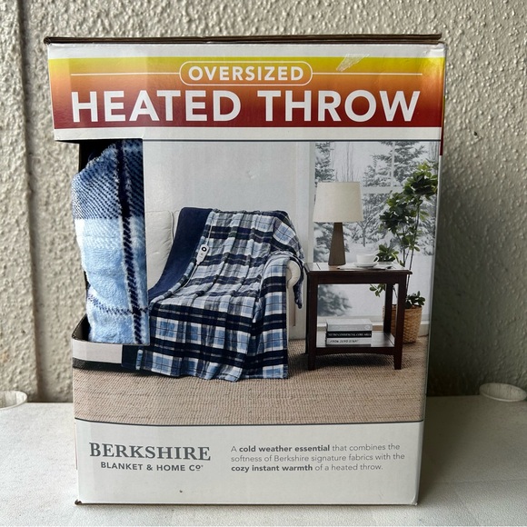 Berkshire Oversized 5 Setting Heated Throw Auto Shut Off 60"x70" Navy Plaid NIB - Picture 3 of 11